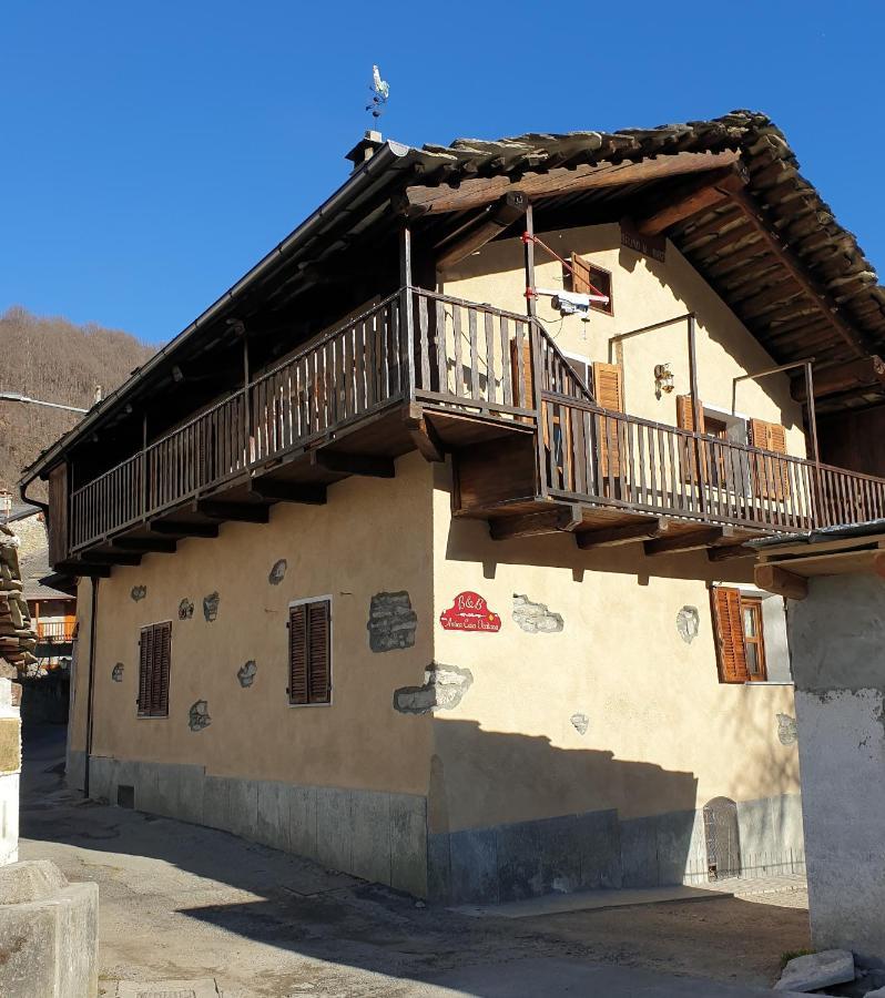 Bed and Breakfast Antica casa occitana Sampeire Exterior foto