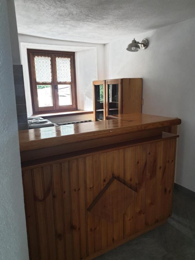 Bed and Breakfast Antica casa occitana Sampeire Exterior foto
