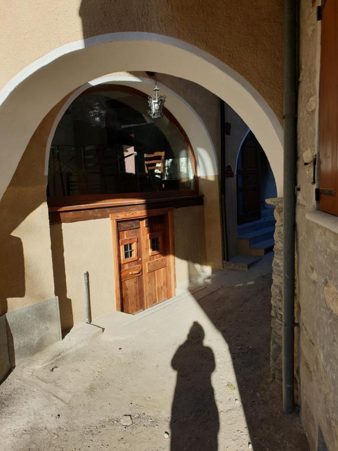 Bed and Breakfast Antica casa occitana Sampeire Exterior foto
